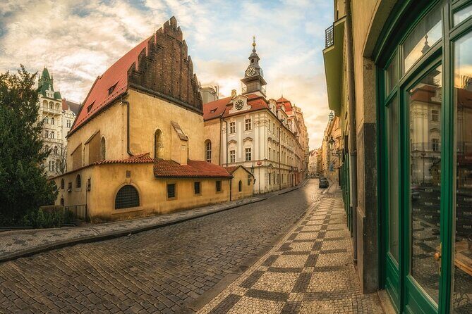 2-Hour Old Town and Jewish Quarter Tour in Prague - What’s the Experience Like?