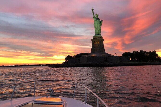 2-hour Private Luxury New York City Sunset Boat Tour - FAQ