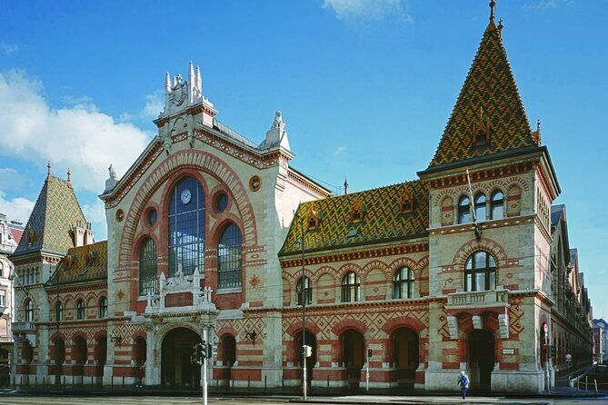2-Hour Private Market Tour in Budapest With Free Tastings - A Deep Dive into Budapest’s Central Market with a Chef’s Perspective