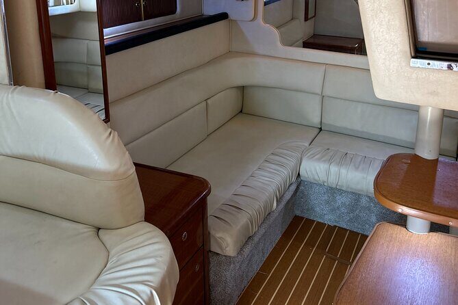 2 Hour Serenity and Scenic Yacht Tour with Champagne - Who Would Love This Tour?