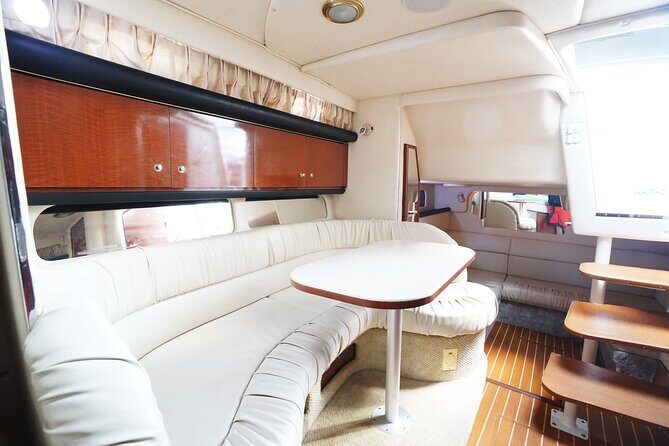 2 Hour Serenity and Scenic Yacht Tour with Champagne - FAQs