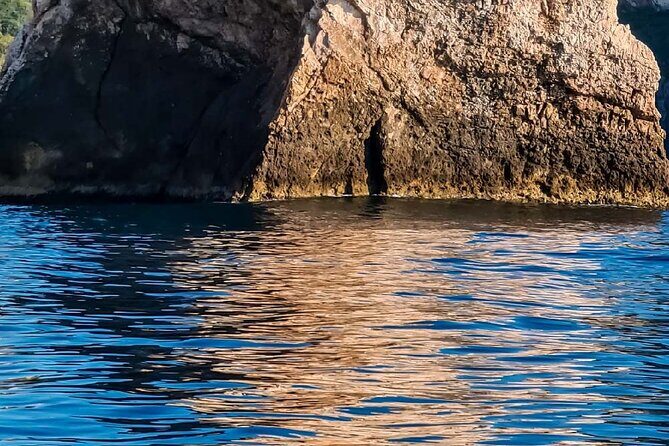 2 Hour Sunset Dolphin Watching Shared Tour in luxury boat - FAQ