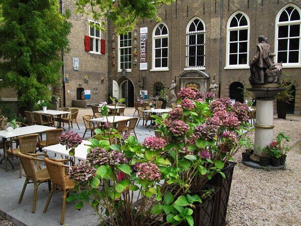 2-Hour Walking Tour in Gouda All inclusive - Introduction