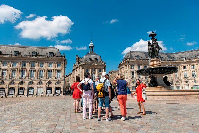 2-Hour Walking Tour of the Citys Iconic Sights and History - The Full Experience: What to Expect on the Tour