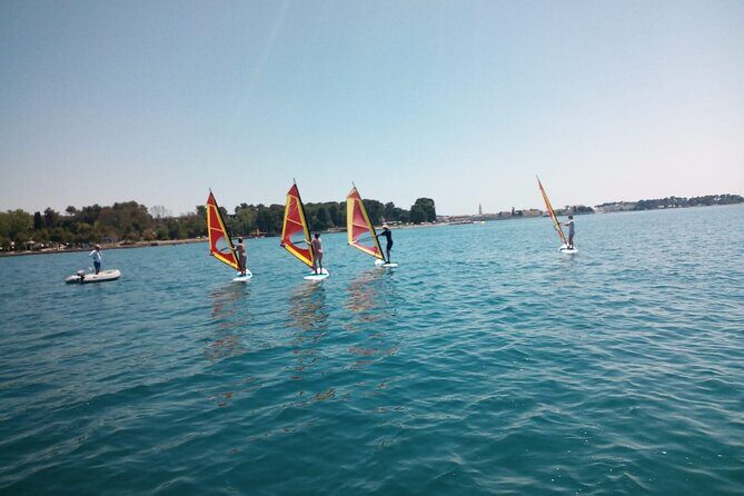 2-Hour Windsurfing Experience in Pore - What You Can Expect from the Windsurfing Experience