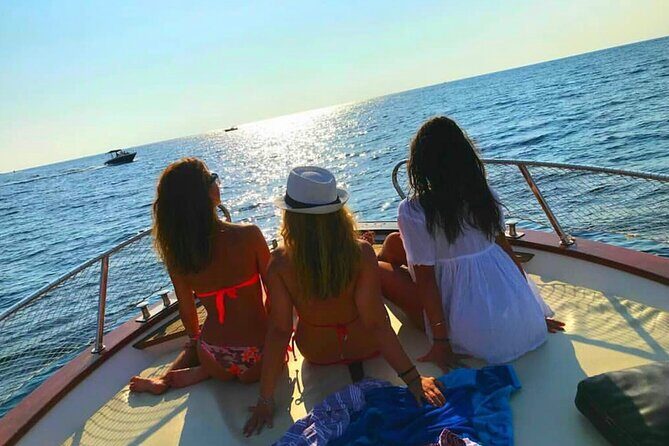 2 Hours Aperitif on Boat at Sunset - The Sum Up