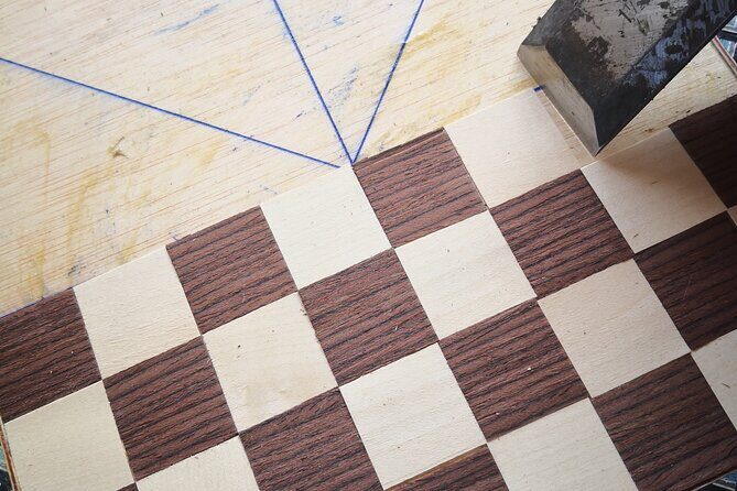 2 hours Craft workshop "The Alhambra with your hands" - Frequently Asked Questions