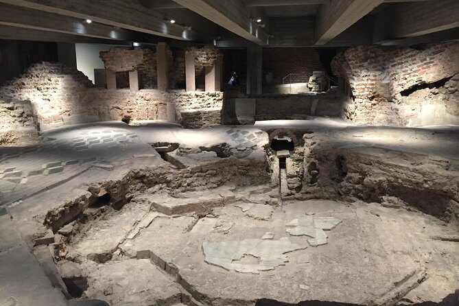 2-hours Duomo of Milan guided experience with entrance tickets - Frequently Asked Questions