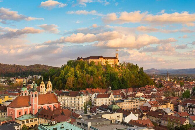 2 Hours Ljubljana Private Walking Tour with a Guide - A Closer Look at the 2-Hour Ljubljana Private Walking Tour