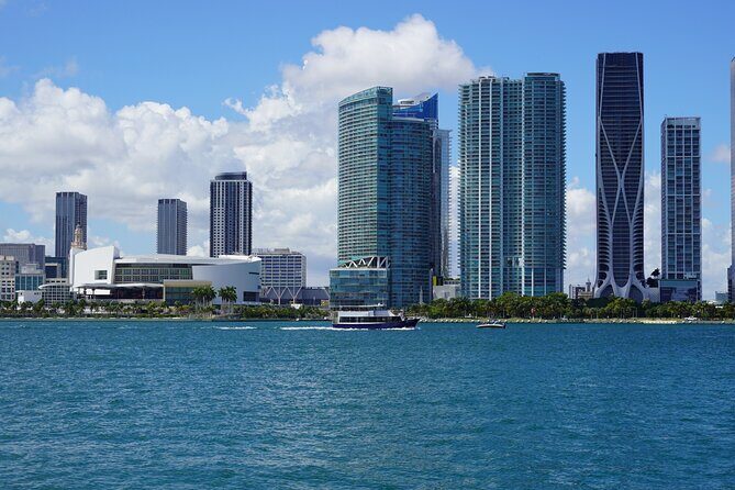 2 Hours Miami Private Boat Rental - FAQ