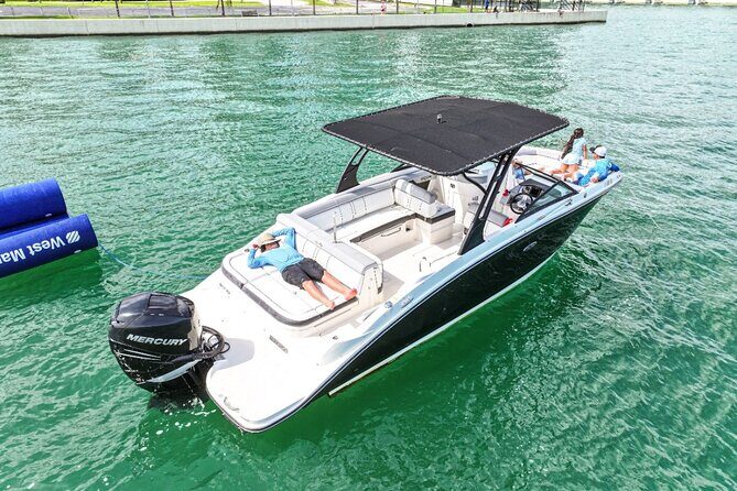 2-Hours Private Miami Boat Tour With Champagne - Who Should Consider This Experience?