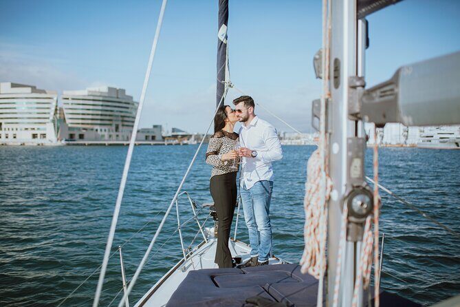 2 Hours Private sailing trip from Barcelona with open bar - Who Is This Tour Best For?