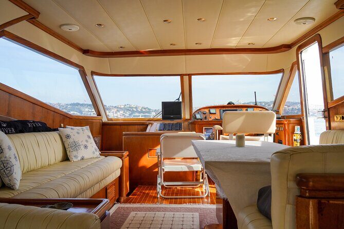 2 Hours Private Yacht Cruise on Bosphorus - Who Would Love This Tour?