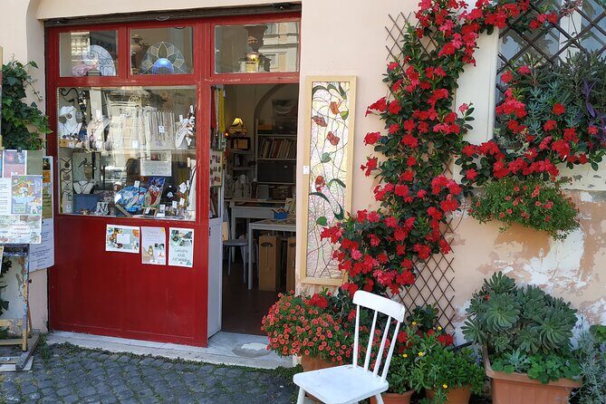 2 Hours Stained Glass Course in Trastevere - FAQs