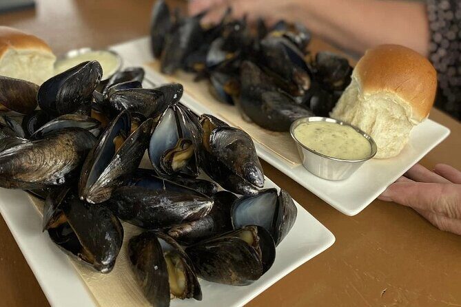 2 HR Kitchen Party Cruise on North America's LARGEST Solar Boat! - FAQs