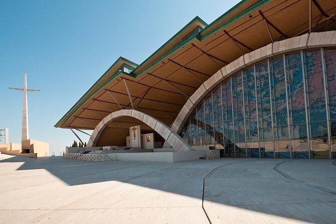 2 Nights in San Giovanni Rotondo with Transport from Rome - Key Points