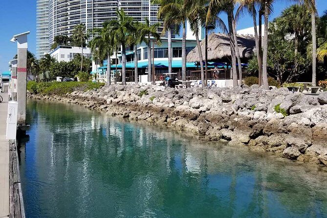 24 Ft Miami Bay: Private Boat, Gas Included , 8 people, Captained - Final thoughts