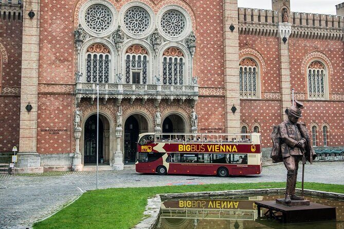 24-hour Hop-On Hop-Off with River Cruise - FAQ