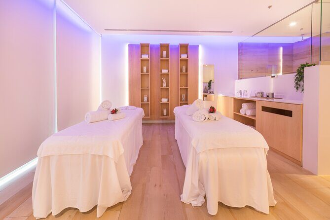 25 Minute Couples Massage with Spa Access - The Real Experience According to Reviews