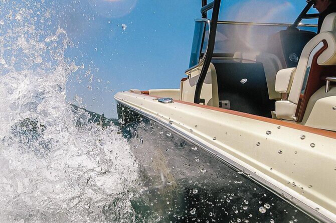 2H Private Cruise on Lake Como Tender yacht Invictus 9 pax - Is This Tour Right for You?