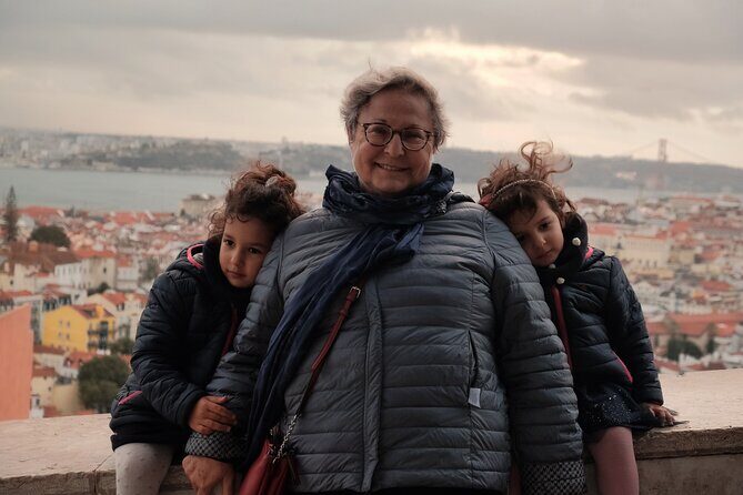 2H - Private Tour in Lisbon by Tuk-Tuk (Fluent French) - Who Should Consider This Tour?