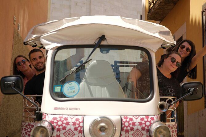 2H - Private Tour in Lisbon by Tuk-Tuk (Fluent French) - FAQ
