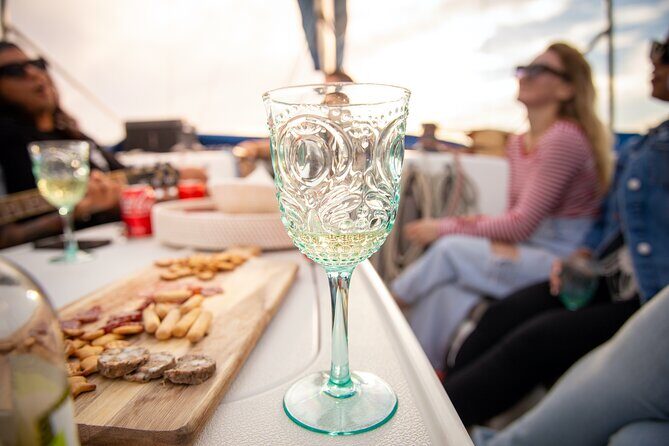 2h Sailing Tour from Barcelona. Sunset or Day Sailing experience - FAQs