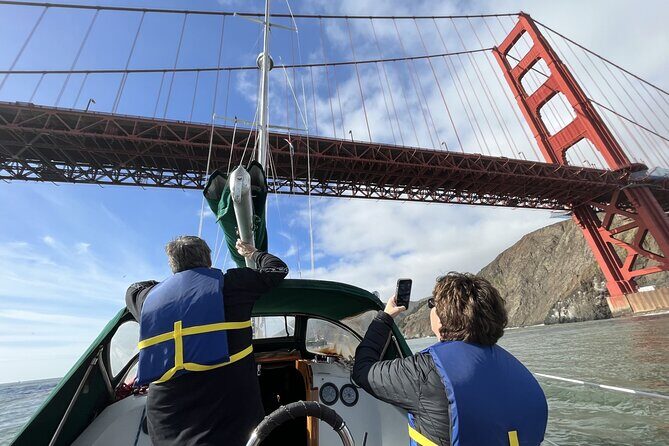 2hr. SUNSET Sailing Experience on San Francisco Bay - Key Points