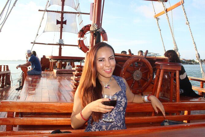 2x1 Romantic Columbus Dinner on the Lagoon aboard Spanish Galleon - Is It Worth the Price?