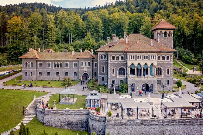 3 Castle:Peles ,Bran,Cantacuzino Tour from Brasov /Hotel pickup - The Value for Your Money