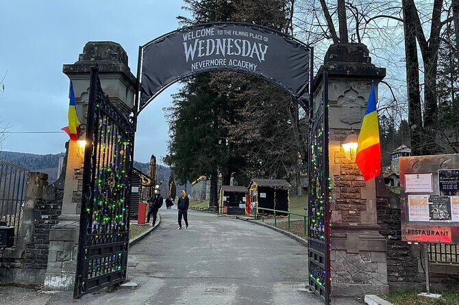 3 Castle:Peles ,Bran,Cantacuzino Tour from Brasov /Hotel pickup - Who Will Love This Tour?