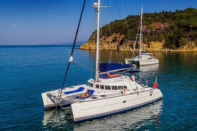3-Catamaran from Cannigione to the islands of the Archipelago - Who Will Love This Tour?