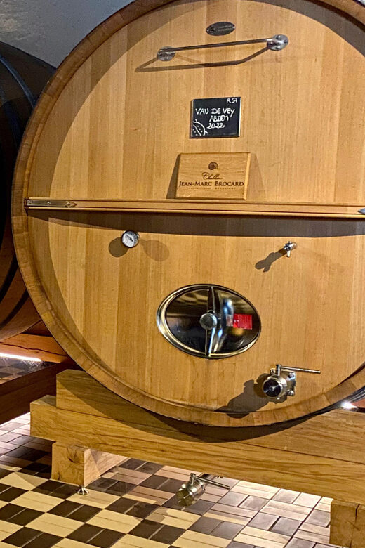 3-Day Castles, Champagne & Chablis Wine tasting Private Tour - Key Points