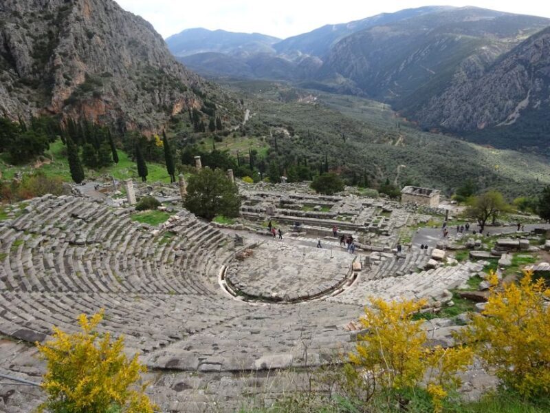 3-Day Delphi & Meteora Tour with guide,tickets,hotel pick up - FAQs