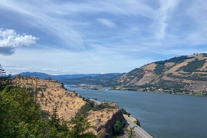 3-Day Guided E-Bike Tour Through the Columbia River Gorge - Day 2: From Viento State Park to Hood River