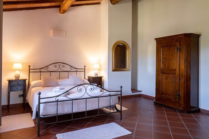 3-day private experience as a winemaker at a wine resort in Tuscany - FAQs