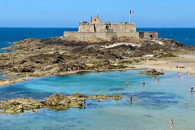 3-Day Private Normandy, Brittany, 3 Loire Castles Guided trip - The Realities: Pros and Cons