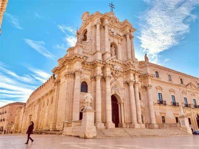 3-day private tour of Sicily: Syracuse, Noto, Modica, and Marzamemi - Day 2: Noto & Modica – Baroque Marvels & Chocolate Delights