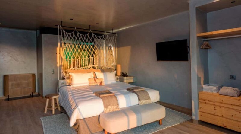 3-Day Surf & Nature Retreat in Santa Cruz, All Levels - Key Points