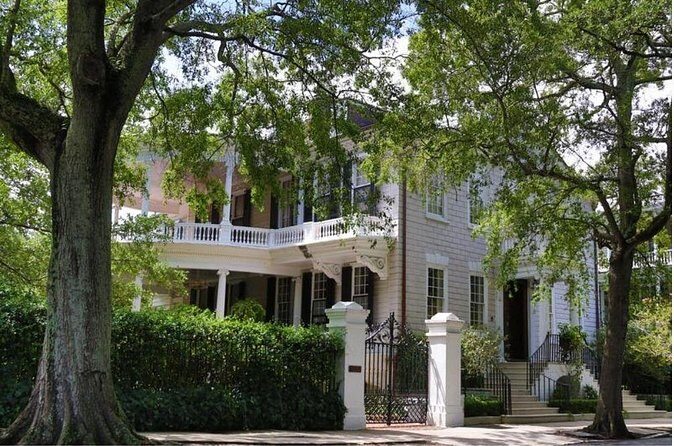 3 Hour Bus Tour and Self Paced Audio Tour of Aiken Rhett House - What You Can Expect from This Tour