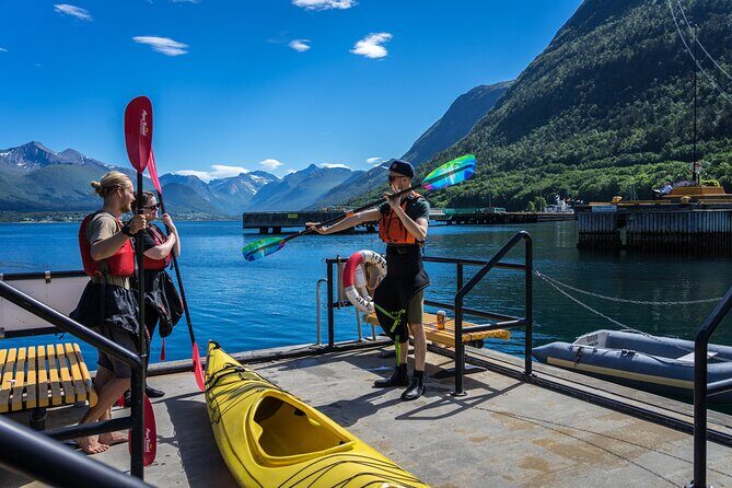 3-Hour Kayak Tour in Åndalsnes - Who Is This Tour Perfect For?