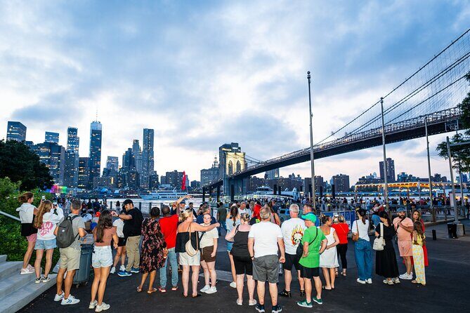 3 Hour Luxury Bus Tour of NYC Night Highlights - Who Will Enjoy This Tour?