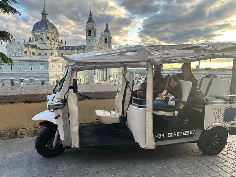 3 Hour Madrid High Light Tour - Key Points