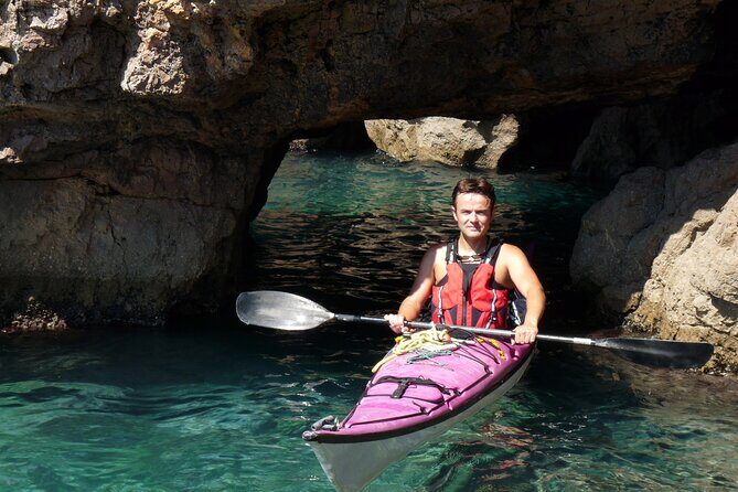 3 Hour of Sea Kayak Trip in the Creeks of Sete - Group Size & Guide Experience