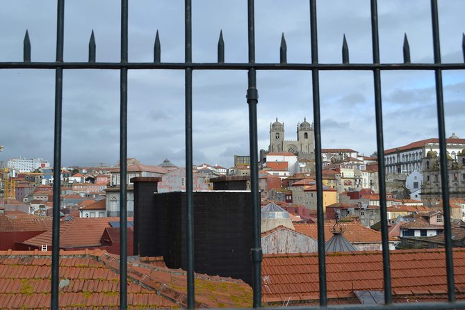 3-Hour Porto Jewish Heritage Walking Tour with Local Guide - The Inquisition topic: why it’s handled in a walking format