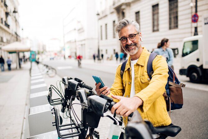 3 Hour Private Bike Tour in Madrid with a Guide - Introduction