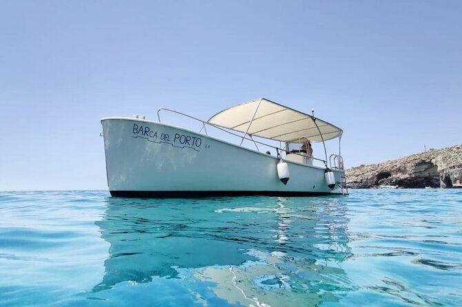 3 Hour Private Boat Excursion to the Leuca Marine Caves - Food & Drinks on Board