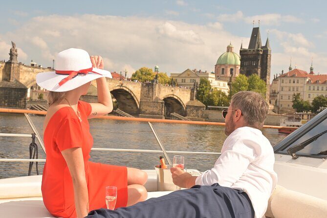 3-hour private cruise in Prague for 10 people - Price and Value Consideration
