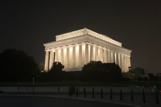 3- Hour Private Customizable Moonlight Washington DC Tour - Key Points
