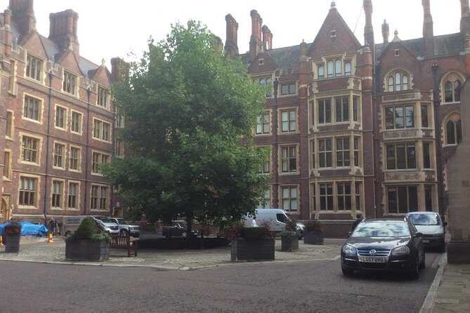 3 Hour Private Downton Abbey London Locations Walking Tour - The Sum Up